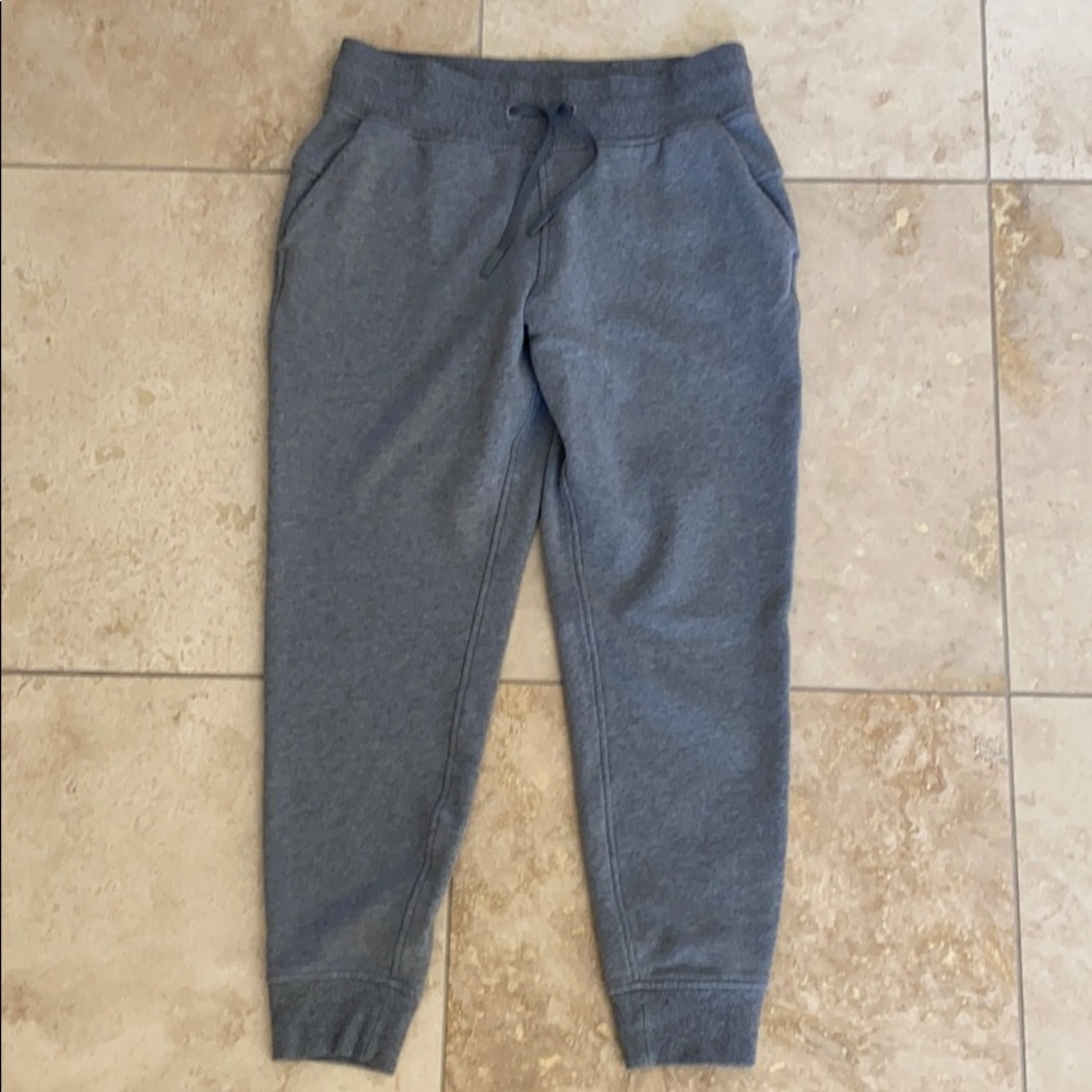Lululemon Jogger 8 Grey